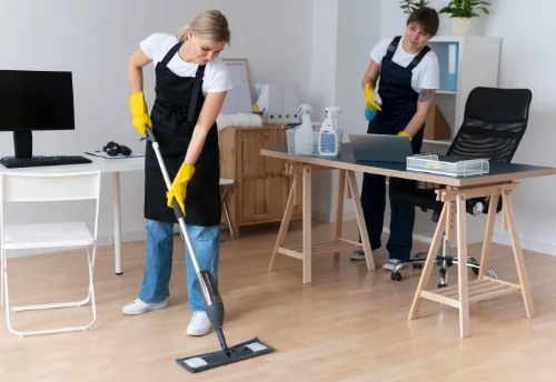 Nettoyage de bureau professionnel à Lavercantière